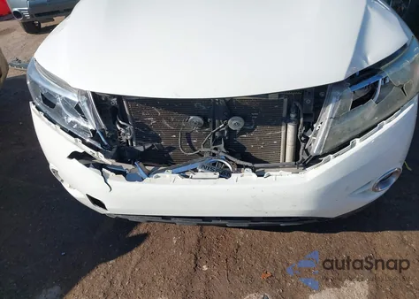 2016 Nissan Pathfinder Platinum/S/Sl/Sv из США, поврежденный, VIN 5N1AR2MM5GC641197